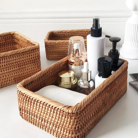 Decorative basket for the bathroom 